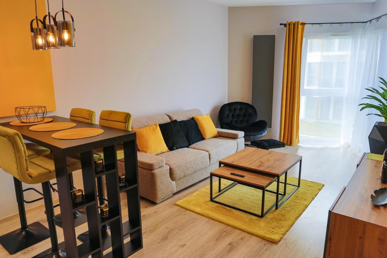 Apartament Elegance Yellow W Let'S Sea Basen&Spa Gąski Buitenkant foto